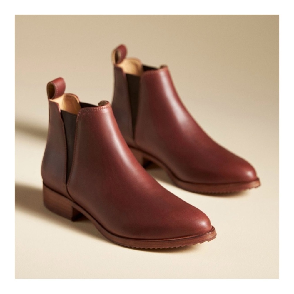 Nisolo Everyday Chelsea Boot in Brandy NIB